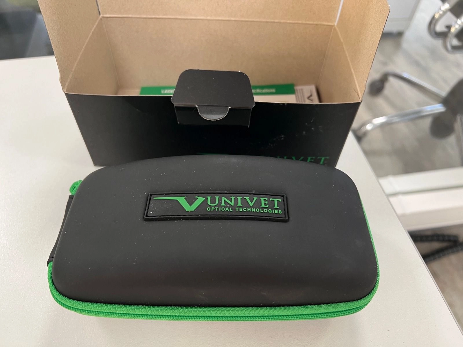 عینک لیزر Univet مدل 5X7L.00.00.651