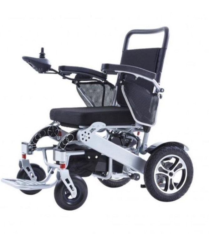 ویلچر برقی بدنه الومیینیومی باطری لیتیومی ۲ موتوره
